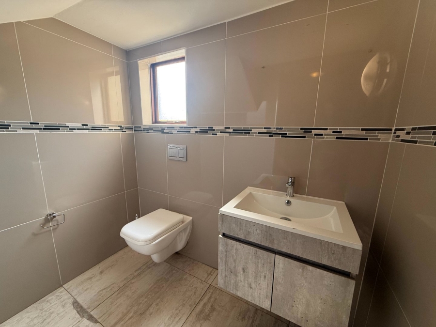 4 Bedroom Property for Sale in Melodie North West